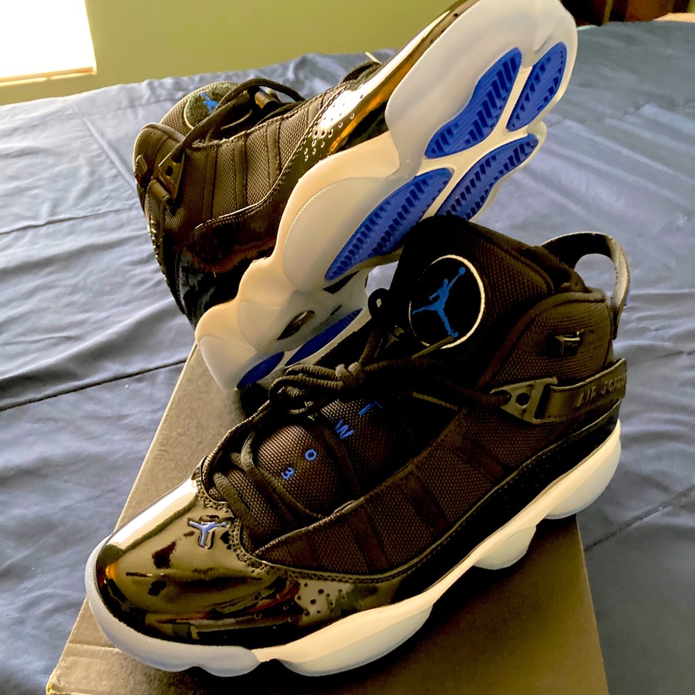Jordan 6 Rings Space Jam (2008)
